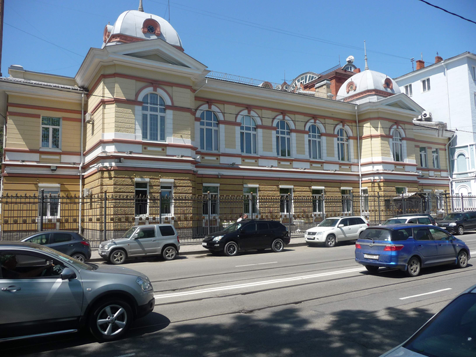 Здание Приморского отделения Российского государственного банка)